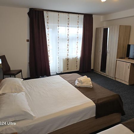 Poiana Bucovat Hotel Gura Humorului Luaran gambar